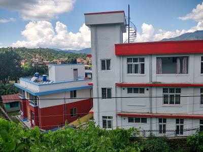 सिन्धुली अस्पतालका कर्मचरीलाई कोरोना संक्रमण, आकस्मिक र प्रसुतीबाहेकका सबै सेवा बन्द