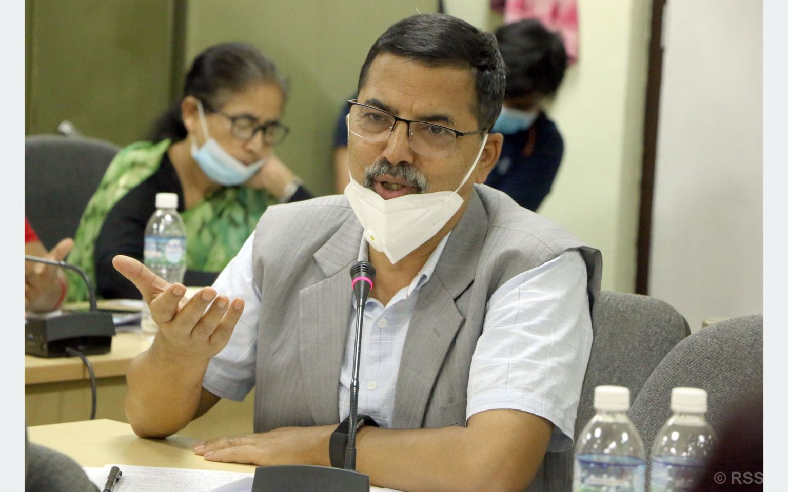 'सांसदलाई दसैं भत्ता दिनुभन्दा भेन्टिलेटर किनौं'- जनार्दन शर्मा