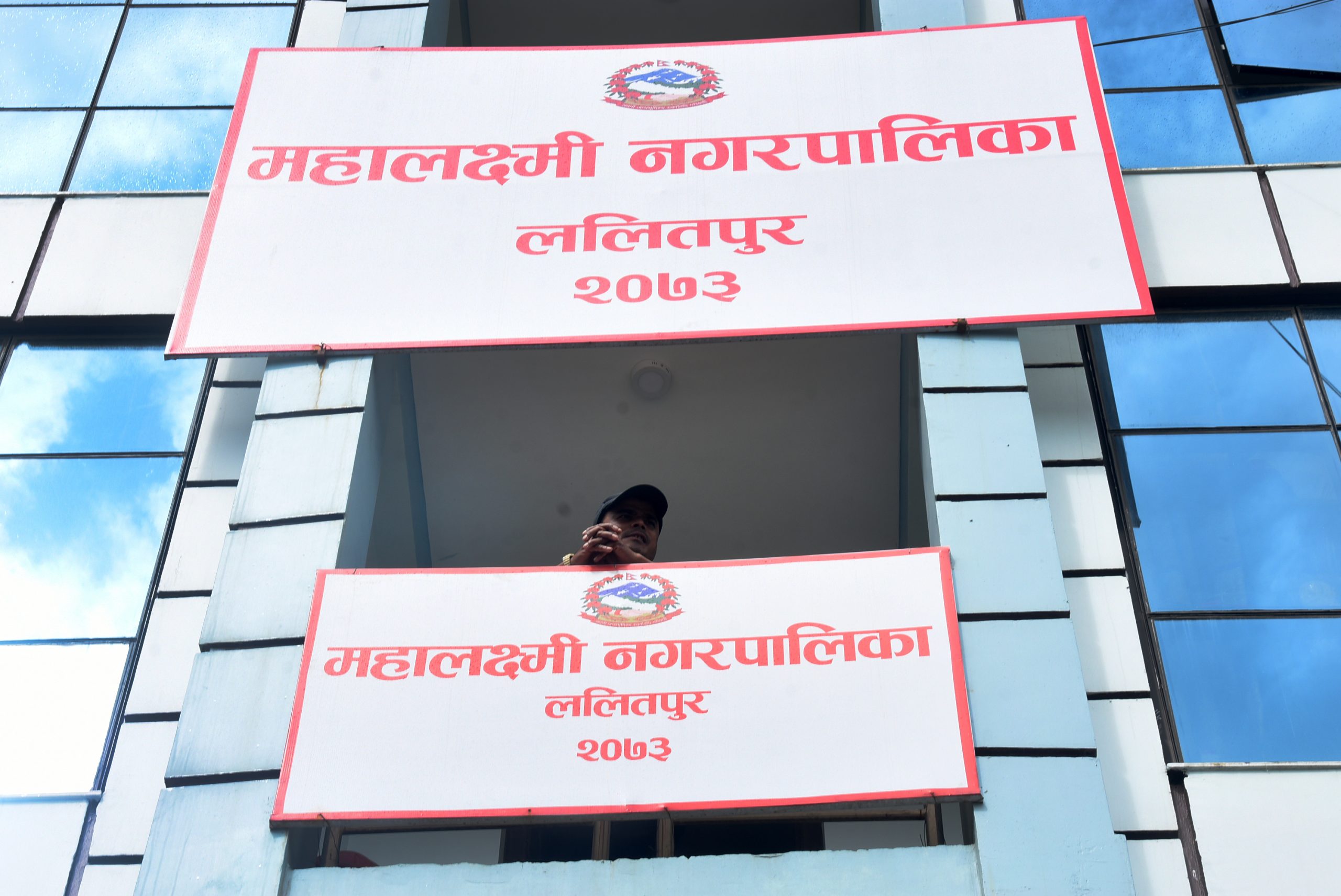 महालक्ष्मी नगरपालीकाले दियो स्वास्थ्य स्वयंसेवीकालाई प्रतिव्यक्ति दशहजार तिहार खर्च