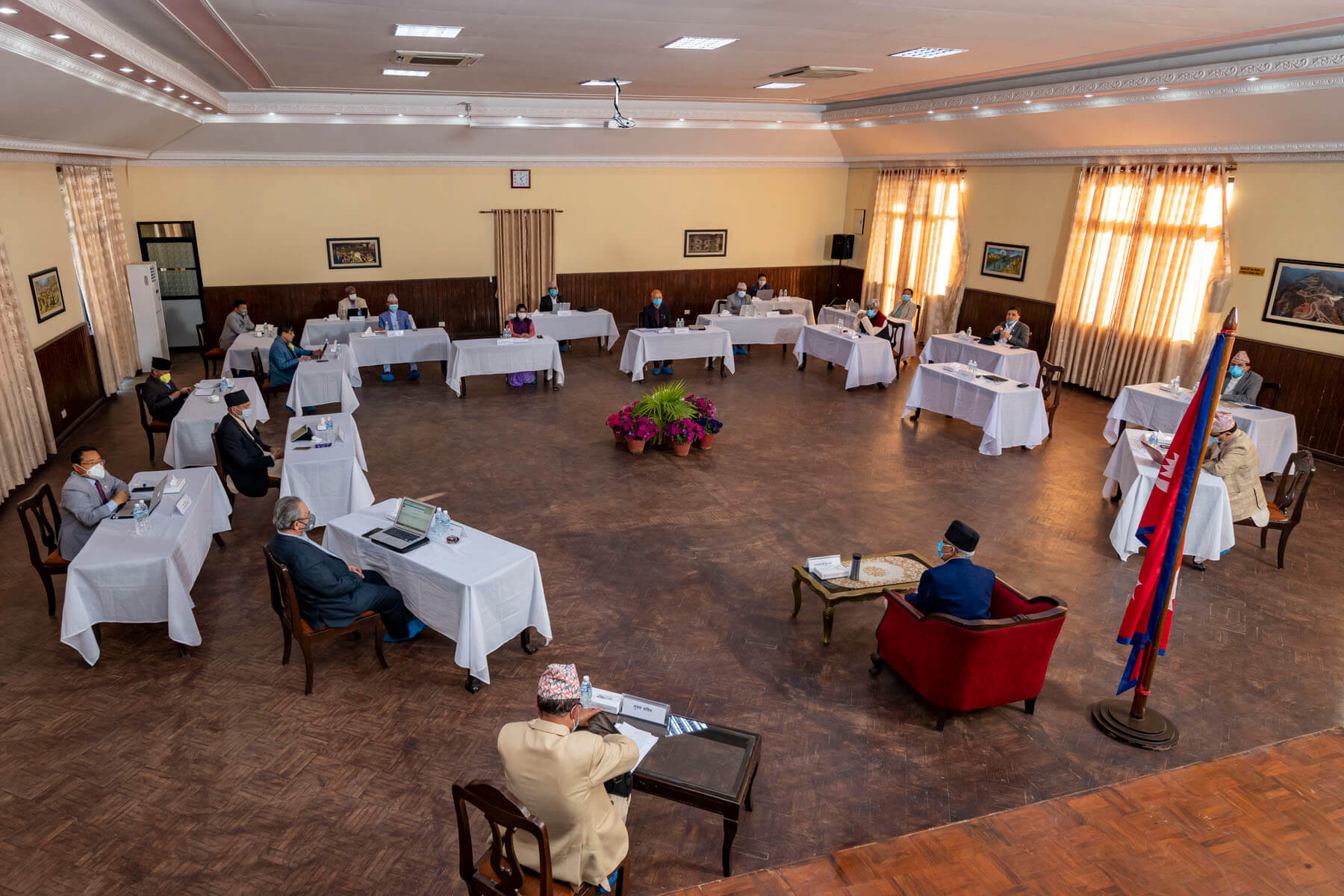 मन्त्रीहरुको आधा तलब कोरोना उपचार कोषमा