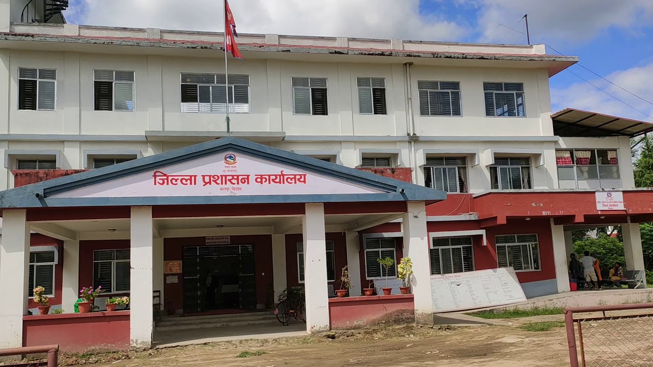 पीसीआर शुल्कमा कालोबजारी गरेको भन्दै सरकारी सहित दुइ अस्पताललाई कारबाही