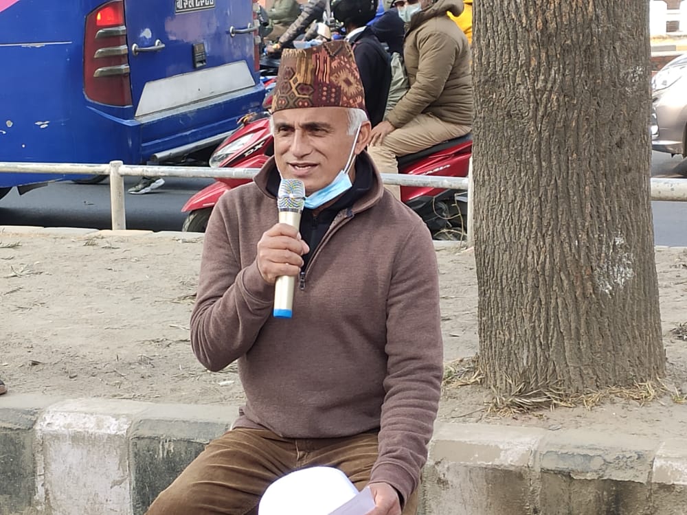 किन गरे डा.गोविन्द केसीले अनसन स्थगन ?