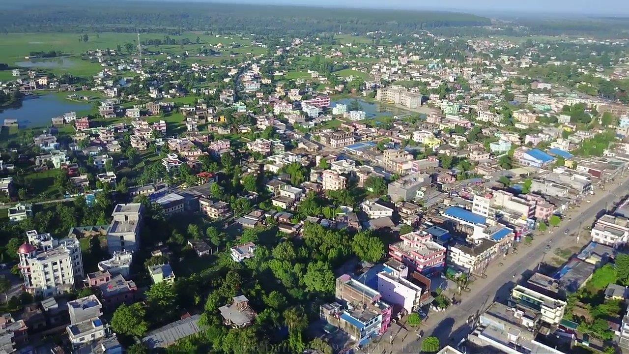 घरघरमा कोरोनाका बिरामी देखिन थालेपछि स्थानीयवासीमा त्रास बढ्दै