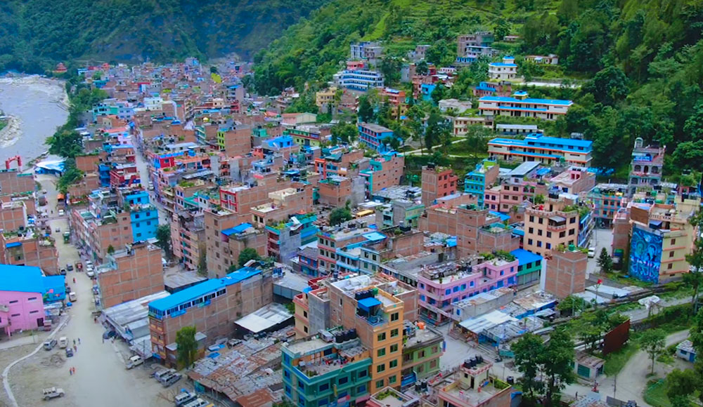पाहुनाले भित्र्याए कोरोना: भोजभतेर र जमघटबाट टोल बस्ती हुँदै घरघरमा