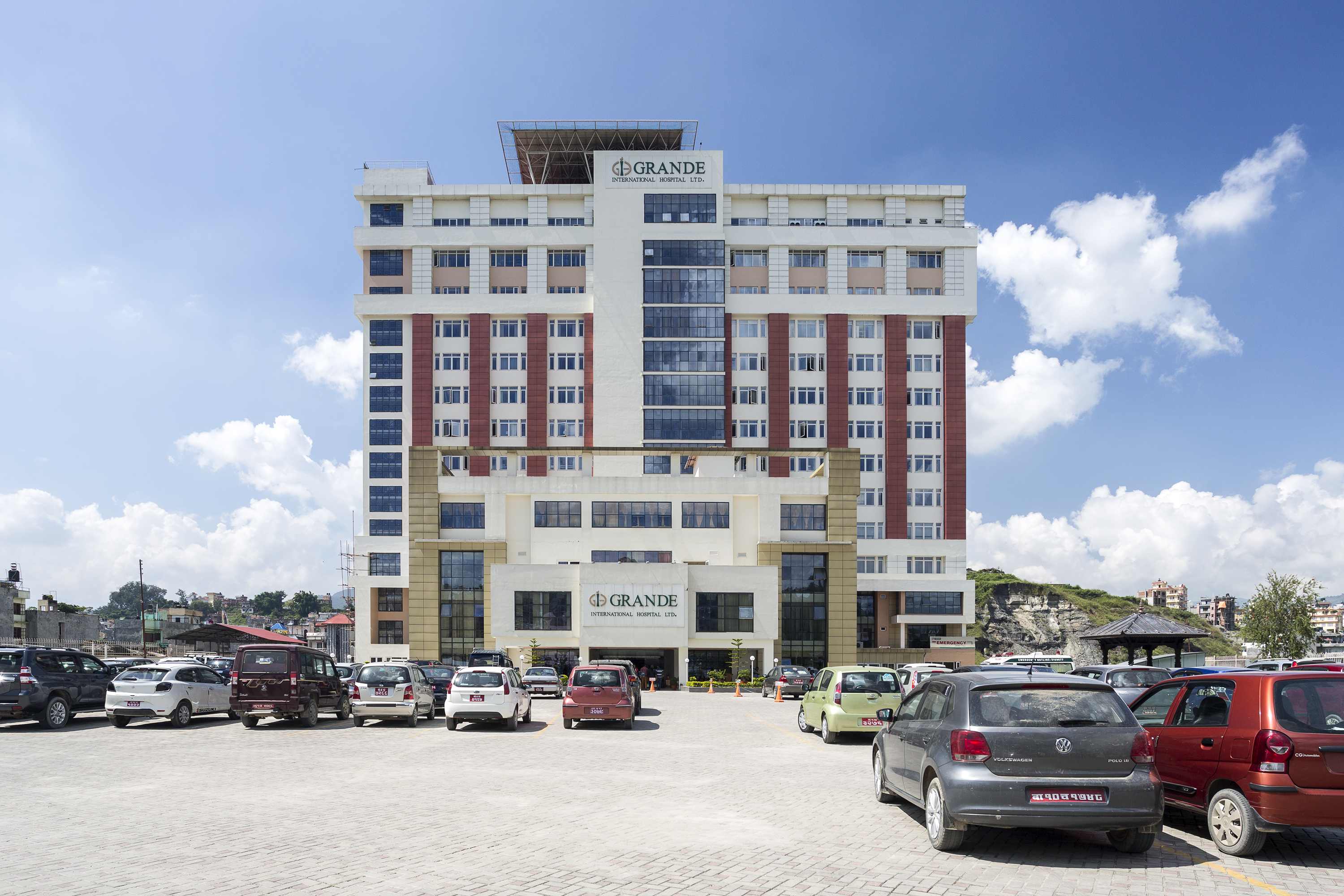 ग्राण्डी अस्पतालको अध्यक्षमा  पुनः दीपक कुँवर निर्वाचित