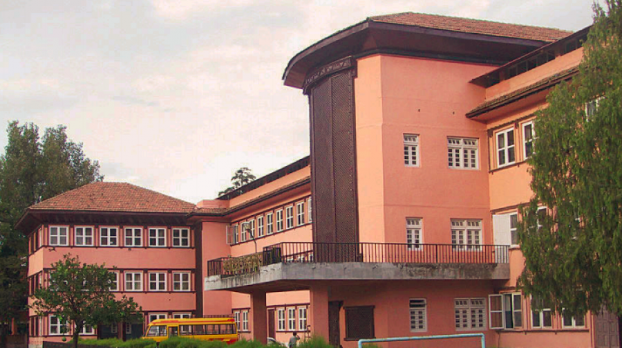 साढे १३ लाख ज्येष्ठ नागरिकलाई दोस्रो मात्र खोप तत्काल दिन सर्वोच्चको अन्तरिम आदेश