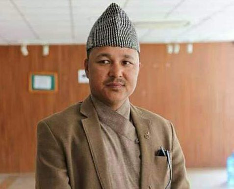 कर्णाली स्वास्थ्य विज्ञान प्रतिष्ठानको रजिष्ट्रारमा नृपेन्द्र महत नियुक्त