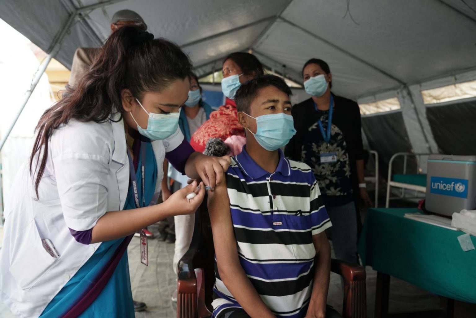 अठार वर्षमुनिका बालबालिकाका लागि एक करोड डोज खोप ‘बुक’