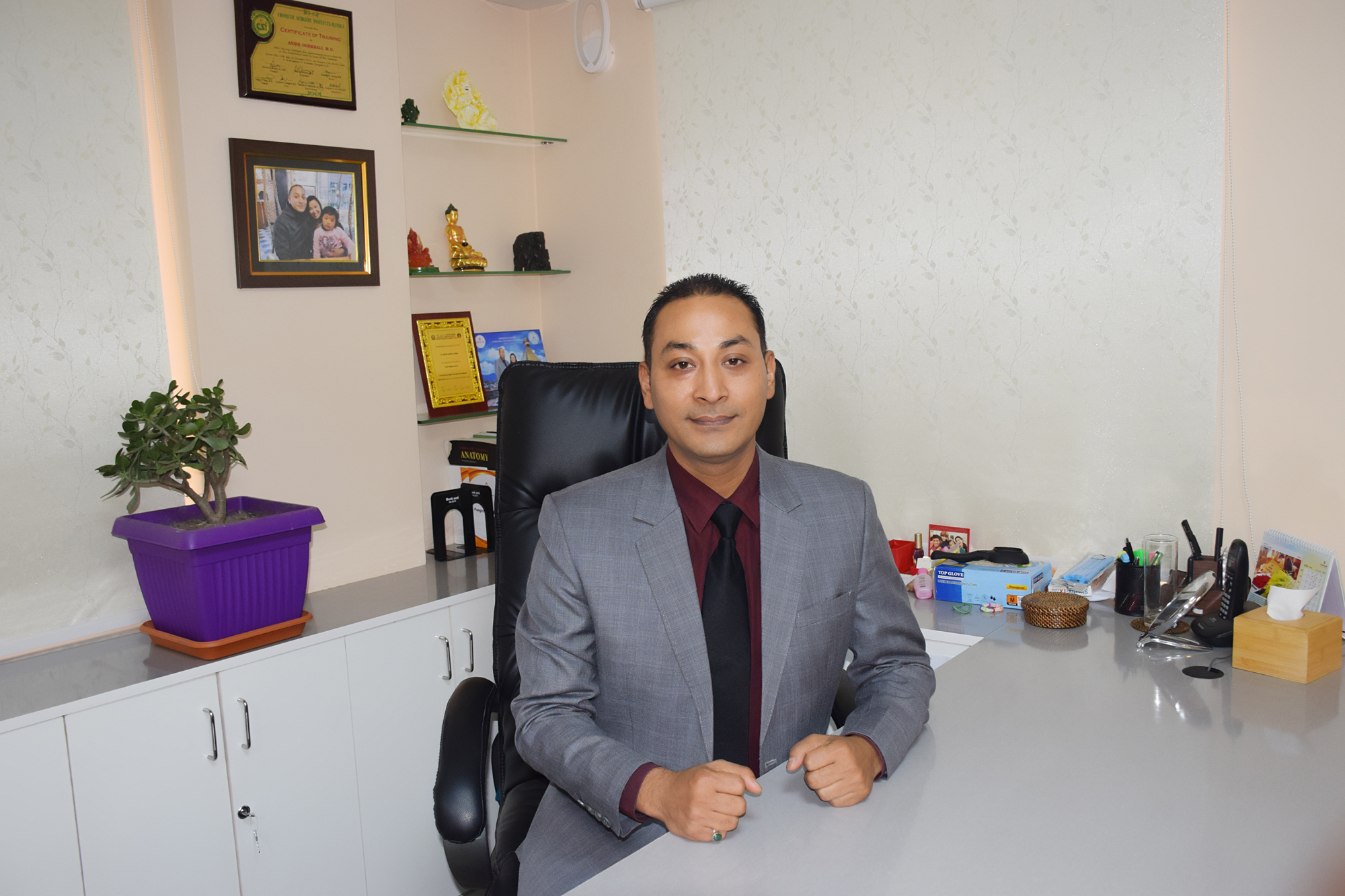 युवा कस्मेटिक सर्जन डा. अनिश गोर्खालीको निधन
