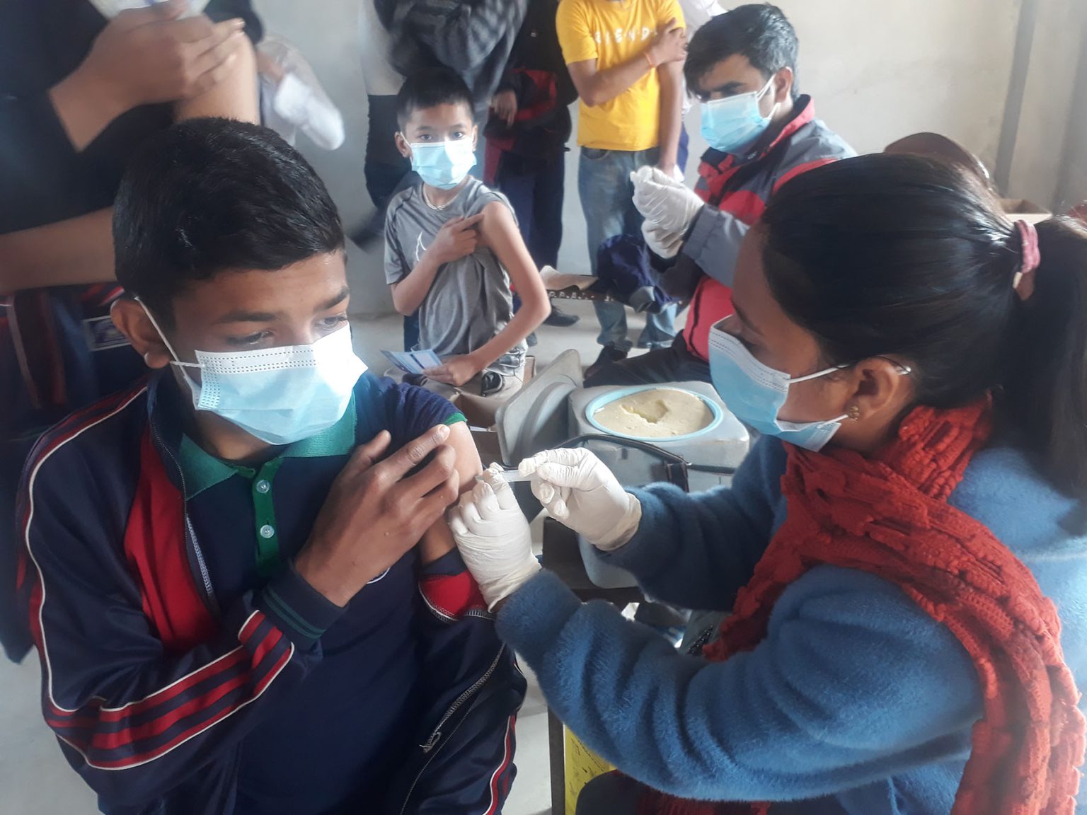 कोरोनाविरुद्धको खोप उपलब्ध गराउन बालबालिकाको माग