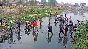 पुसको चिसोमा पनि वाग्मती सफाइ महाअभियान जारी: महाअभियानले ५०० हप्ता पूरा गर्यो