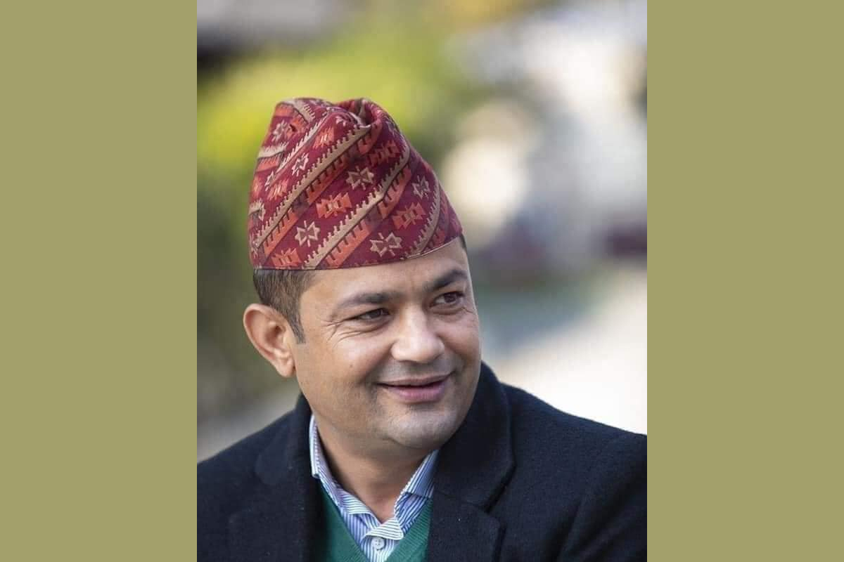 एमालेका पदम गिरी स्वास्थ्य मन्त्री बन्ने निश्चित