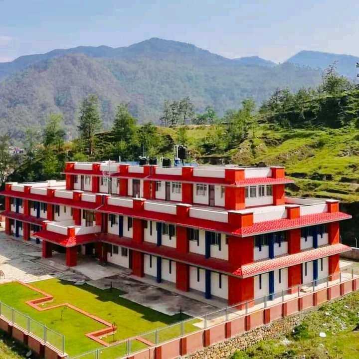 रकम हिनामिना गरेपछि चण्डेश्वरी अस्पताल व्यवस्थापन समितिका अध्यक्ष महर्जनलाई स्पष्टीकरण