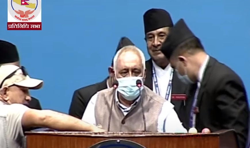 कांग्रेस सांसद भण्डारीको आग्रह—‘मुलुकमा सुविधासम्पन्न  जलन उपचार केन्द्र बनाइयोस्’