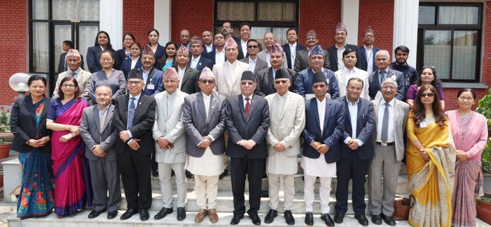 ‘चिकित्सा क्षेत्रका समस्या समाधान गर्न ऐन निर्माणको कार्यलाई पूर्णता दिनुपर्छ’—प्रधानमन्त्री प्रचण्ड