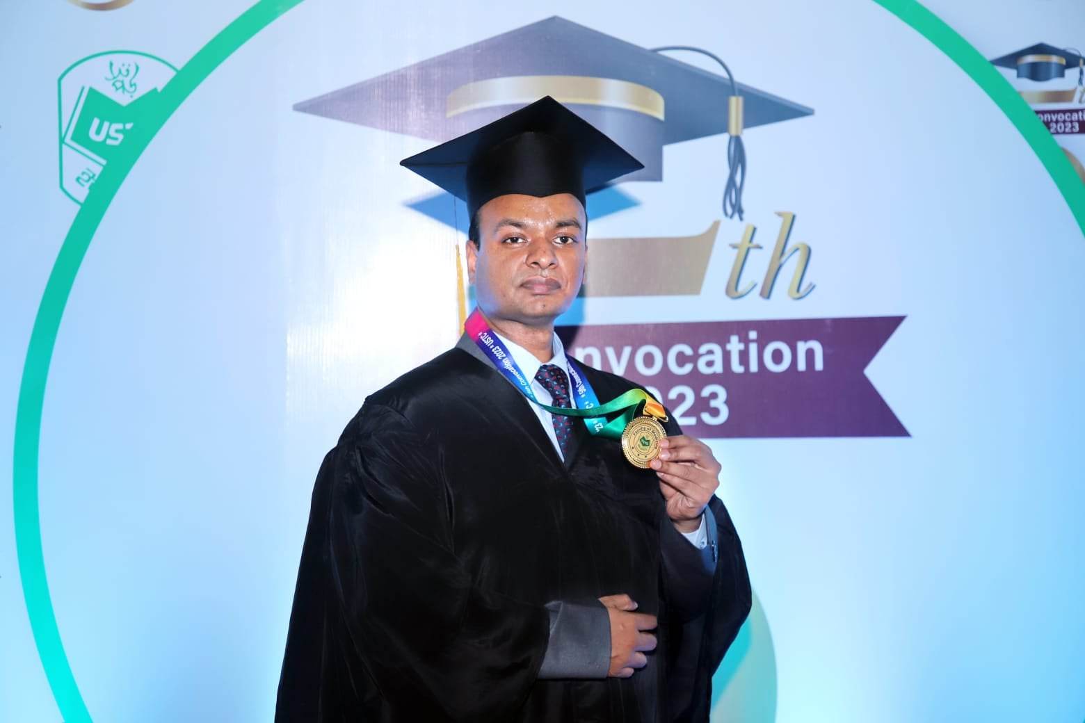 कन्सल्ट्यान्ट युरोलोजिष्ट डा.अनिल शाह बंगलादेशको राष्ट्रपतिबाट सम्मानित