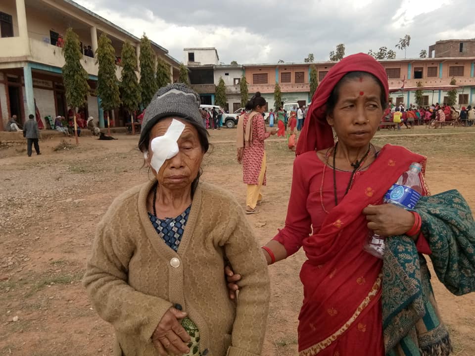 दाङमा मोतिबिन्दुको शल्यक्रिया : एक वर्षमा १ हजार ९ सयलाई उज्यालो प्रदान