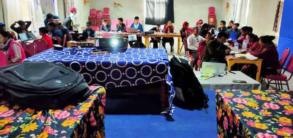 जुम्लाका किशोरी २० वर्ष नपुग्दै आमा