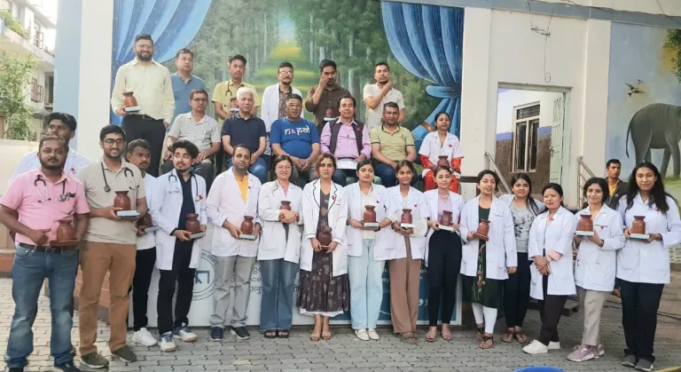 हेटौंडामा केएमसीको निःशुल्क स्वास्थ्य शिविरः २ हजार बढी बिरामी लाभान्वित