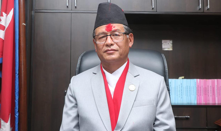 कानुनमन्त्री धनराज गुरुङको स्वास्थ्यमा सुधार, ‘हल्टर मोनिटर’ निकालेर अब्जर्वेशनमा राखियो