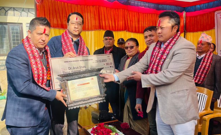 क्यान्सर रोग विशेषज्ञ डा. अरुण शाही अन्तर्राष्ट्रिय स्वास्थ्य सेवा पुरस्कार–२०२३ बाट सम्मानित