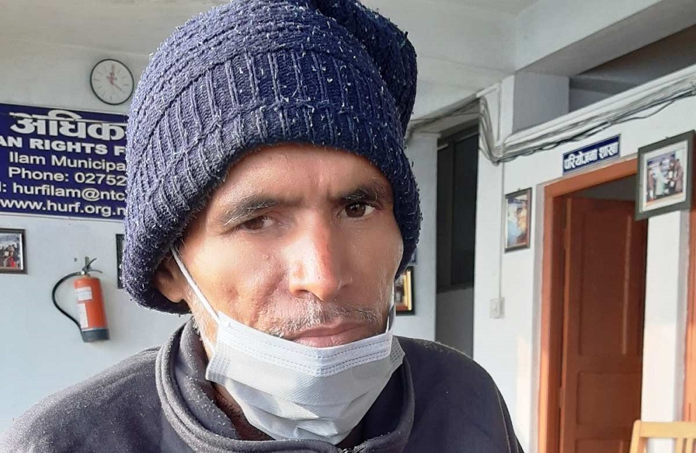 उपचारमा लागेको खर्च तिर्न नसक्दा जो अहिलेपनि अस्पतालमै बन्धक