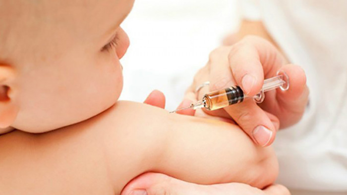 भोजपुरमा १२ हजार बालबालिकालाई दादुरा रुवेला खोप लगाइँदै