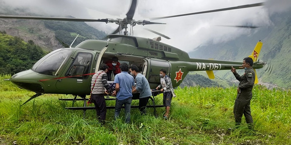 सरकारद्वारा ६७८ जना गर्भवती र सुत्केरी महिलाको निःशुल्क हवाई उद्धार