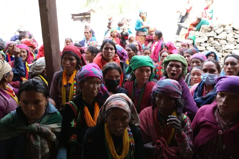 हुम्लामा बृहत् स्वास्थ्य शिविरबाट एक हजार आठ सयभन्दा बढीले लिए सेवा