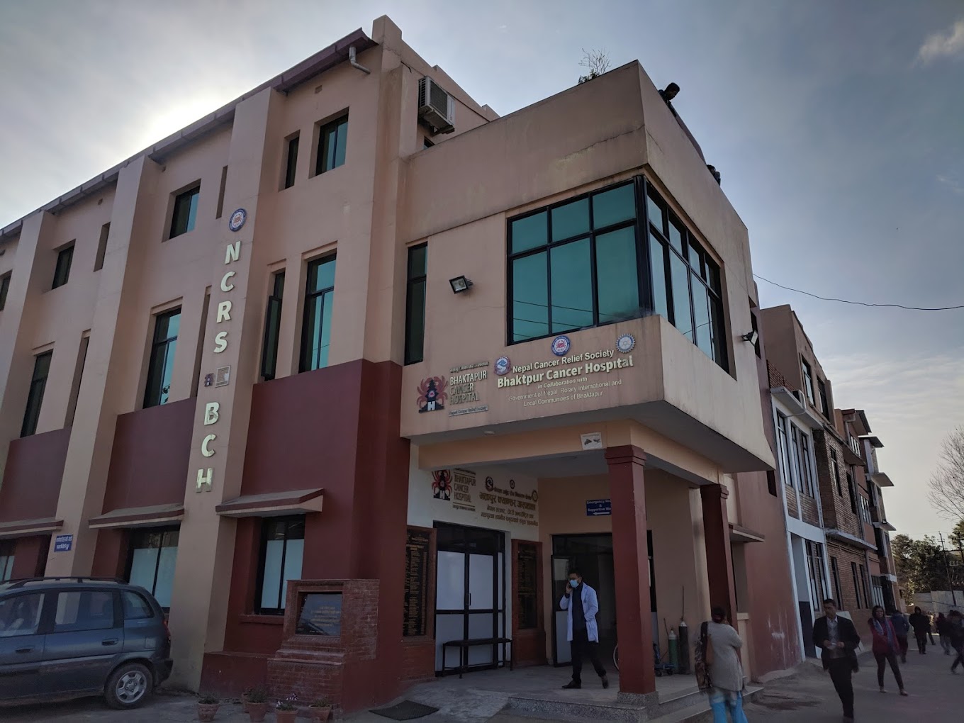 भक्तपुर क्यान्सर अस्पताललाई विकास समितिमा रुपान्तरण: स्वास्थ्य अनुसन्धान परिषद उपाध्यक्षमा अजित रायमाझी