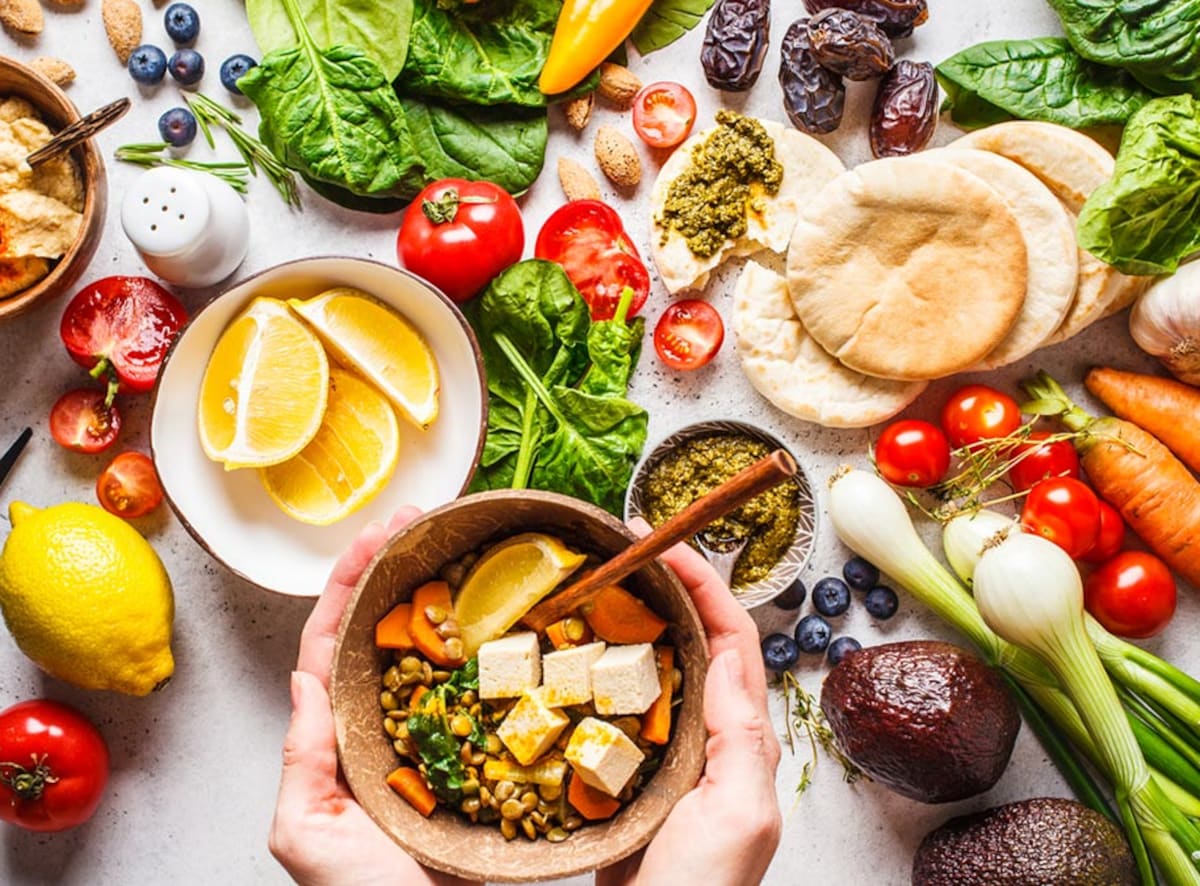 बुढेसकालमा दूध र दही पनि नखाने शाकाहारी बन्दा स्वास्थ्यमा कस्तो प्रभाव पर्छ ?