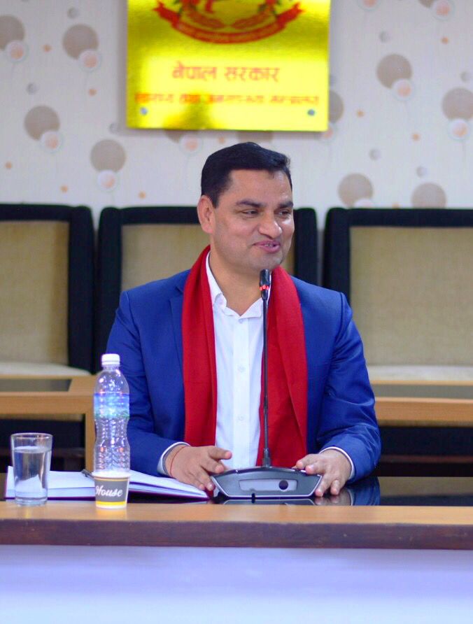 कार्यालय समयमा चिकित्सक उपलब्ध नभए कारबाही गर्न स्वास्थ्यमन्त्री पौलेडको निर्देशन