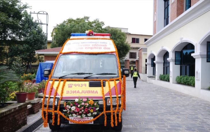 ललितपुरमा चिकित्सकसहितको निःशुल्क एम्बुलेन्स सेवा सुरु