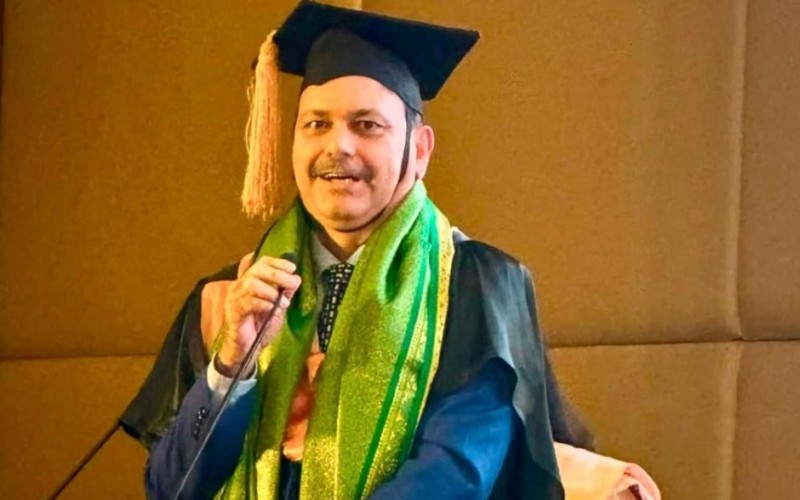 डा. गणेश दंगाल एफआईसीओजी मानार्थ फेलोसिपबाट सम्मानित
