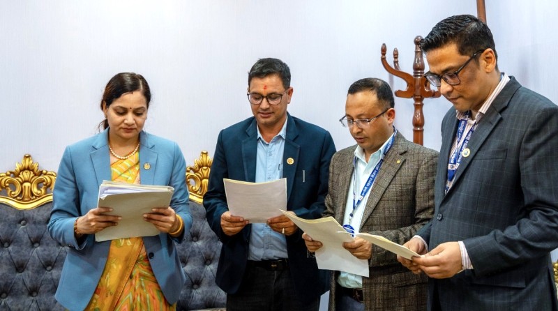 कर्णाली स्वास्थ्य विज्ञान प्रतिष्ठानमा शिक्षाध्यक्ष, रजिस्ट्रार, डिन र  अस्पताल निर्देशक नियुक्त