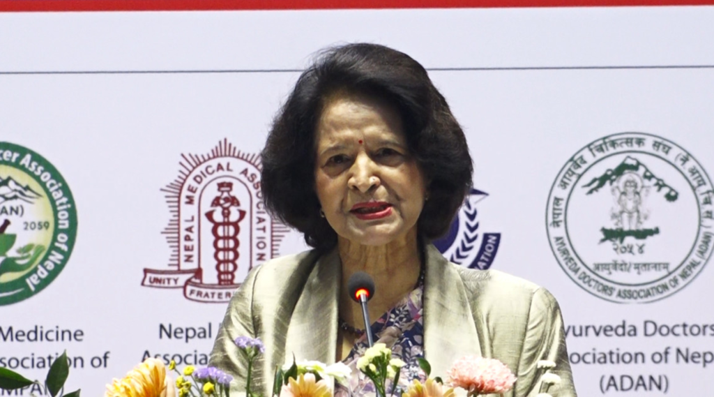 नेपाललाई औषधिमा आत्मनिर्भर बनाउन उद्योगहरूलाई स्वास्थ्यमन्त्रीको आग्रह