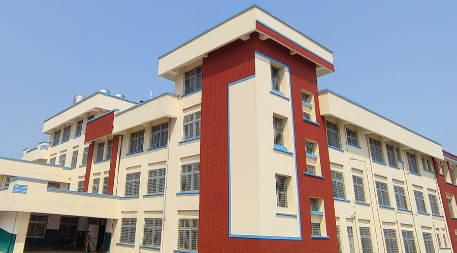 बैतडीको जिल्ला अस्पतालमा पहिलोपटक हर्नियाको सफल शल्यक्रिया