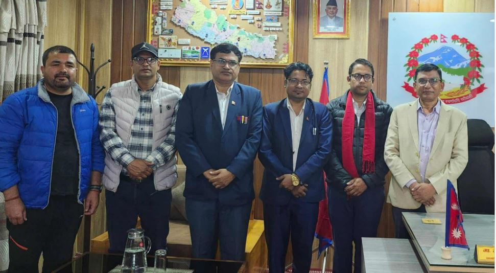 बयालपाटा अस्पतालको कार्यकारी निर्देशकमा डा. मन्दिप पाठक नियुक्त