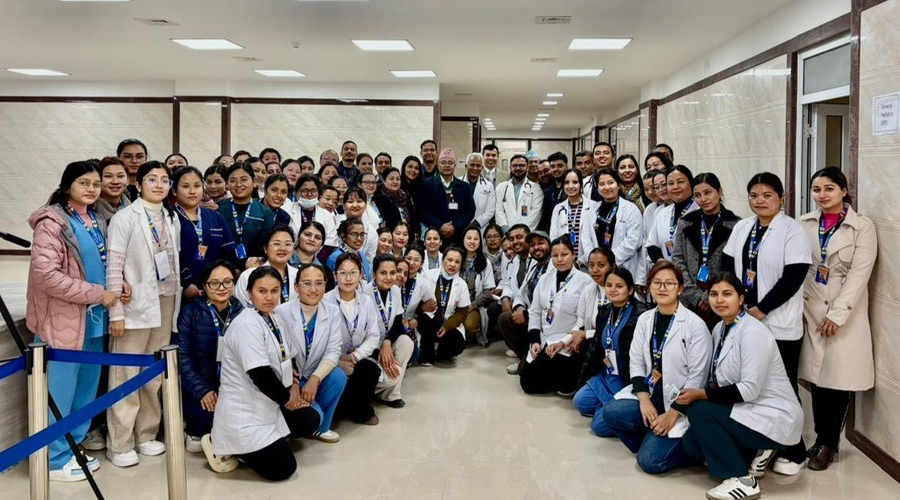 डा. भगवान कोइरालाको नेतृत्वमा बहुविशिष्टीकृत बाल अस्पताल सञ्चालनमा