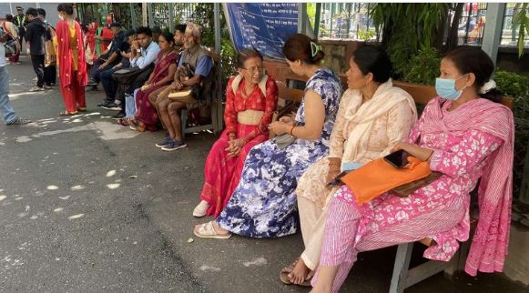 चिकित्सकको आन्दोलनले गर्दा, बिरामीहरू मर्कामा