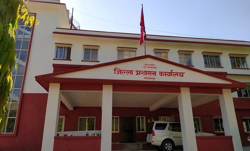 नवीकरण नगरी सञ्चालन गरिएका ४० औषधि पसल बन्द