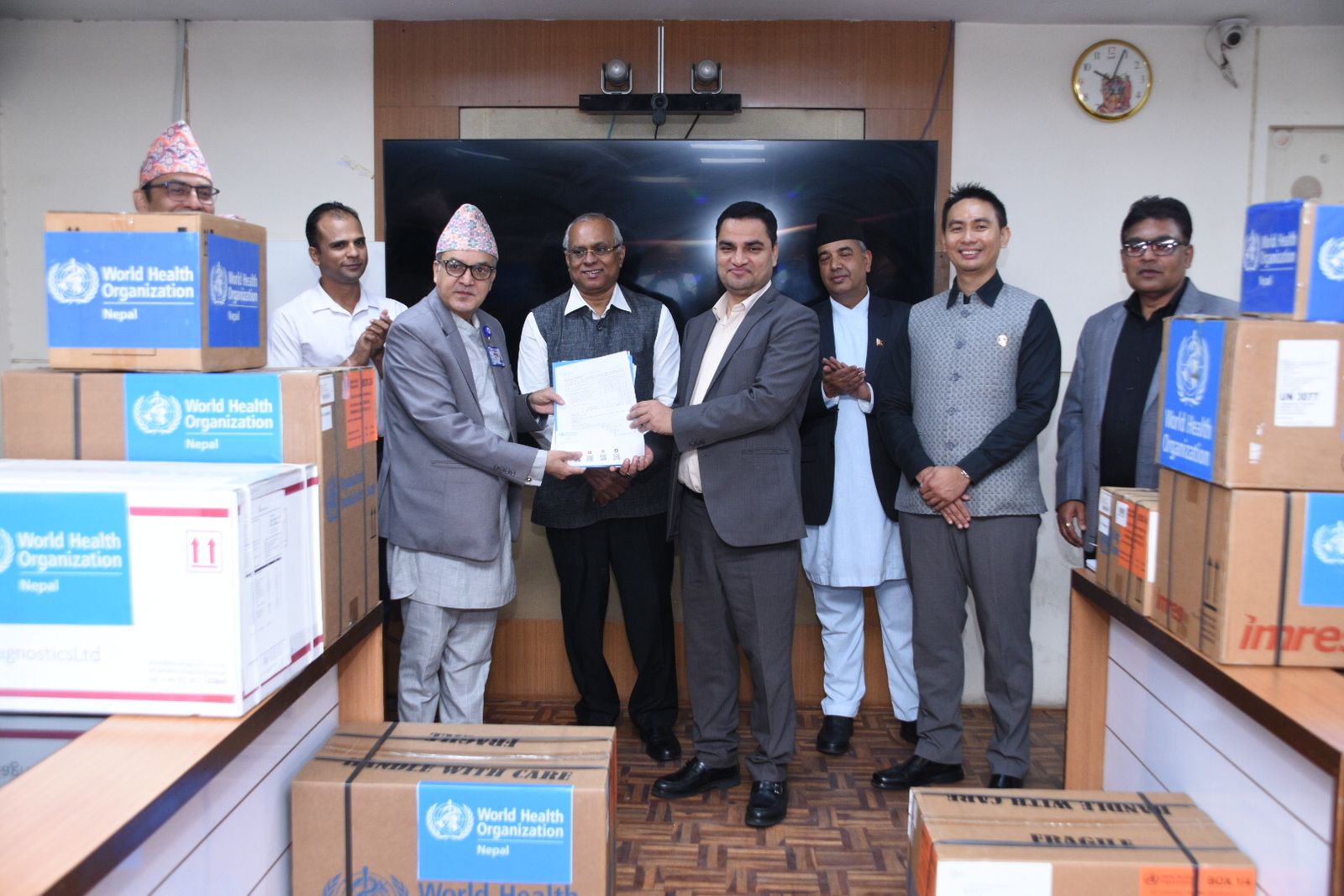 हैजा प्रभावित क्षेत्रका लागि डब्लुएचओले स्वास्थ्य मन्त्रालयलाई दियो कोलेरा किट