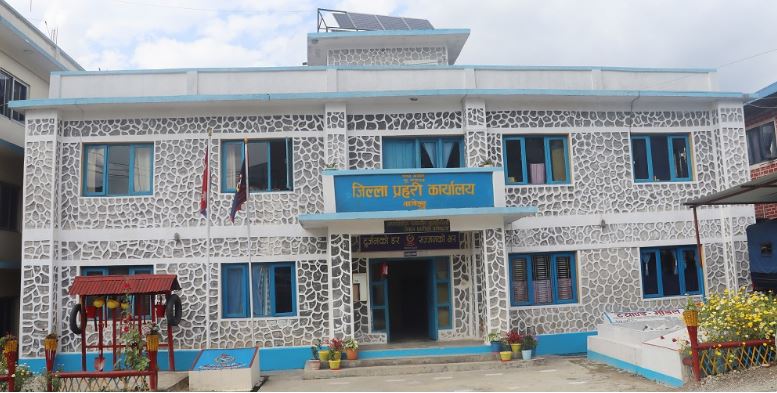 भारतमा प्रतिबन्धित कफ सिरप नेपाल भित्रिन सक्ने आशंका, ताप्लेजुङमा निगरानी कडा