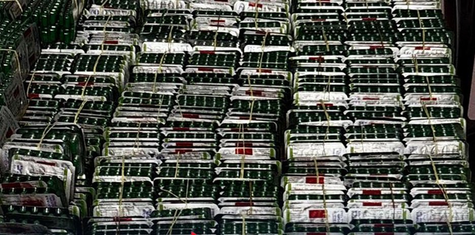 प्रतिबन्धित औषधसहित फार्मेसी सञ्चालक दम्पती पक्राउ