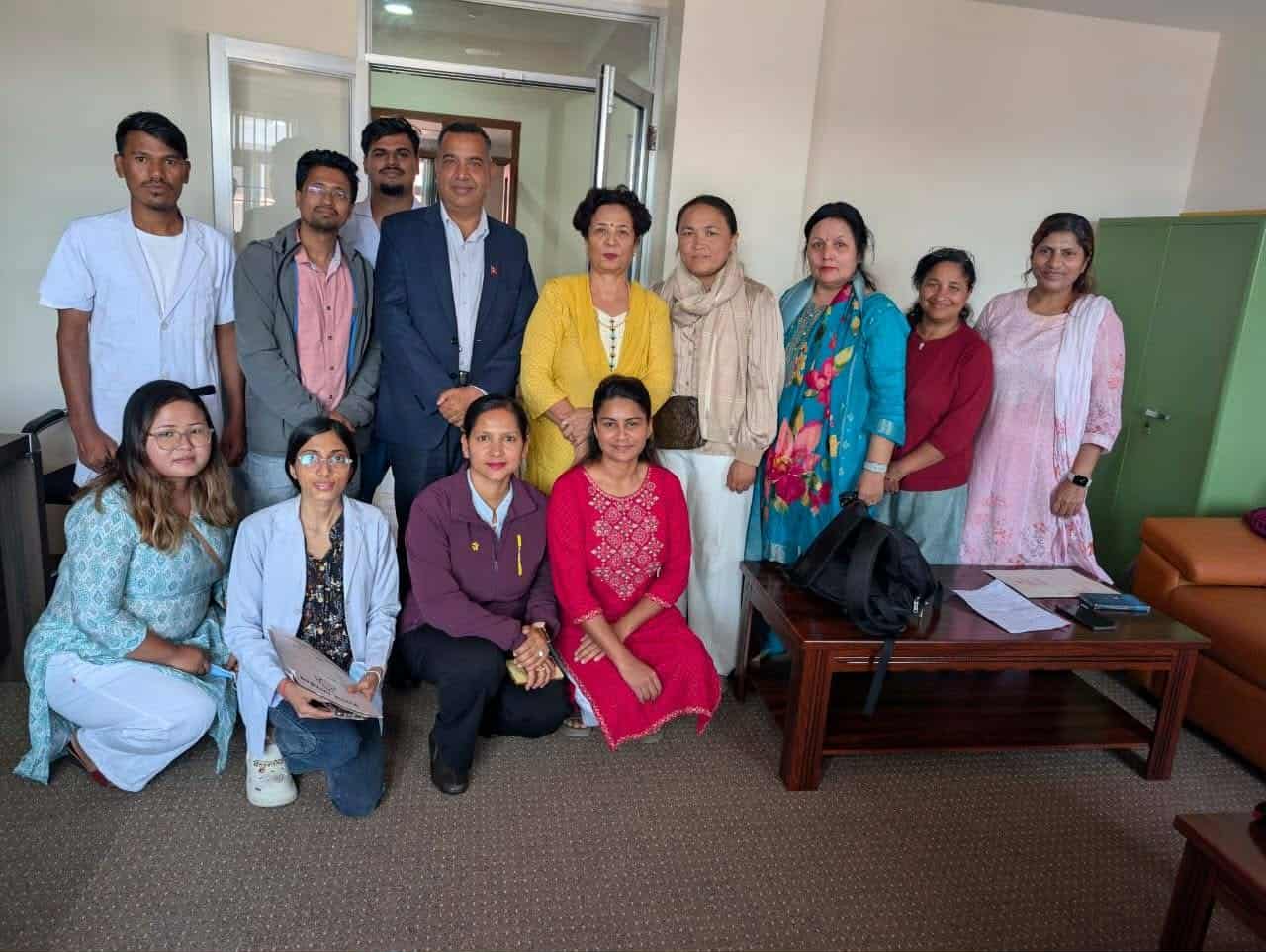 नर्सिङ एसोसिएसनको माग— मनिपाललगायत सबै निजी अस्पतालले मन्त्रालयको निर्देशन पालना गर