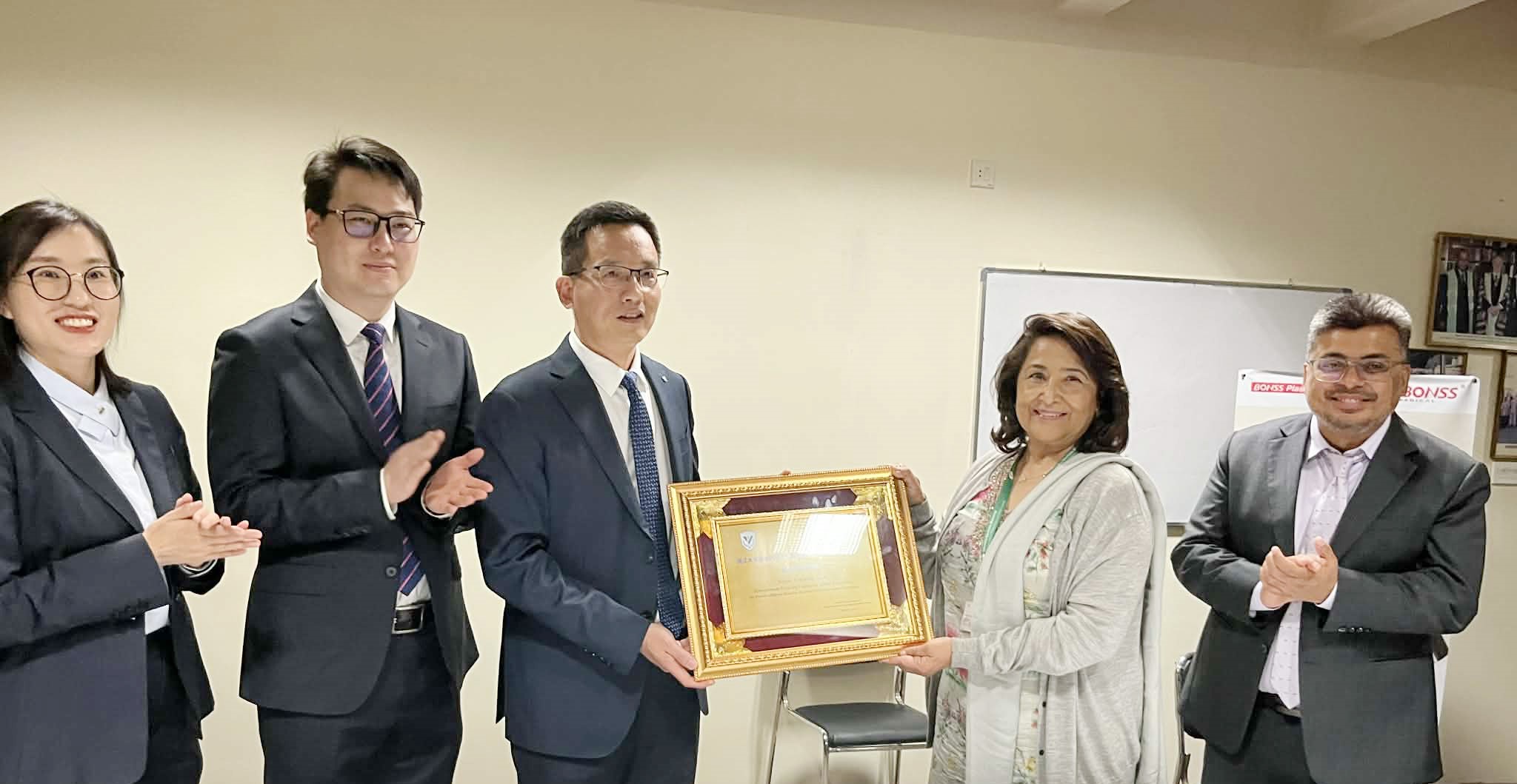 न्युरो अस्पताल बाँसबारीमा पाँचौँ युबीई प्रशिक्षण सम्पन्नः नेपालकै पहिलो ‘ट्रेनिङ सेन्टर अफ एक्सिलेन्स’