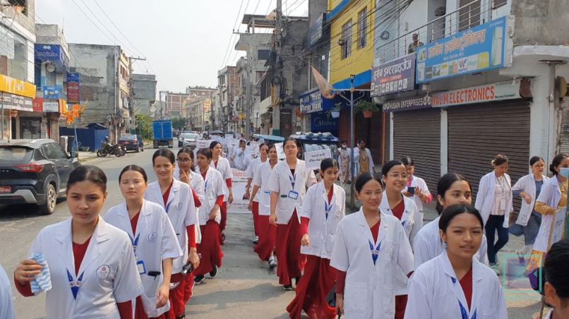 'नर्सलाई सरकारी सरह तलब दिन सकिदैन'-निजी मेडिकल कलेज