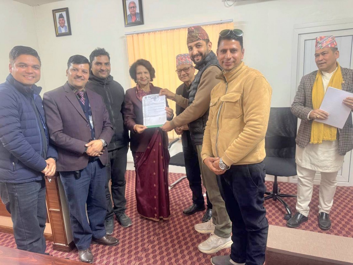 फर्मासिस्ट र फार्मेसी सहायकको तलब बढाउन स्वास्थ्य मन्त्रीलाई ज्ञापनपत्र