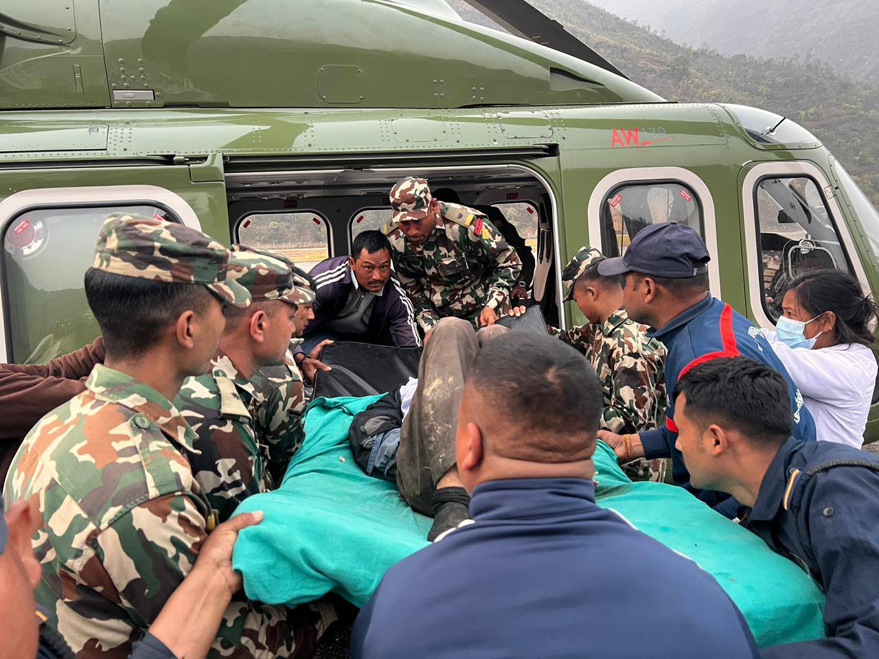 रामेछापमा निर्वाचन टोली लिएर गएको मिनी ट्रक दुर्घटनामा यादव र घिमिरेको निधन (घाइतेको नामसहित)