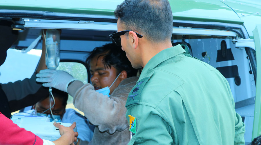 चिकित्सक अचेत अवस्थामा फेला